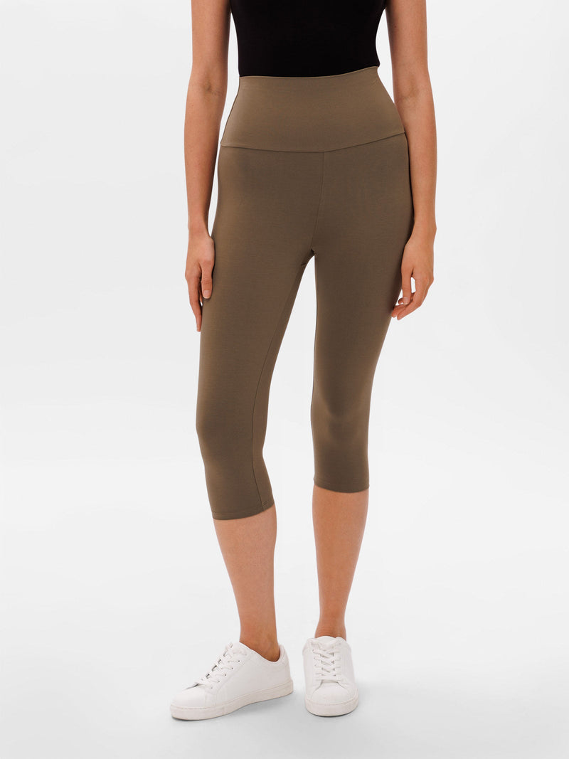 Luna 3/4 Capri Shorts